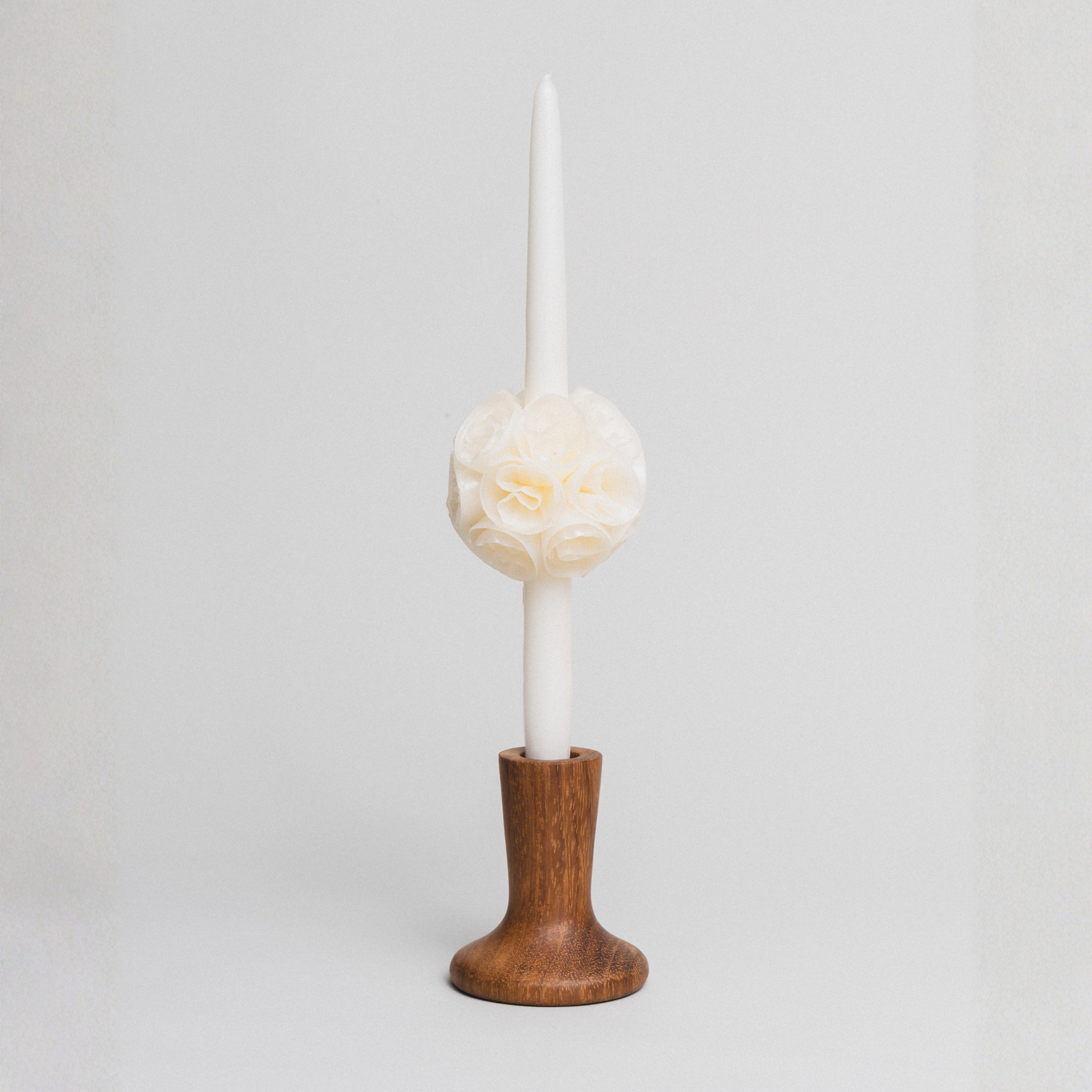 Candelabro de madera