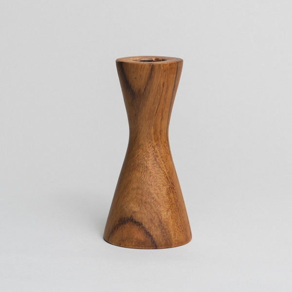 Candelabro de madera