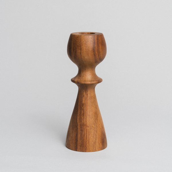 Candelabro de madera