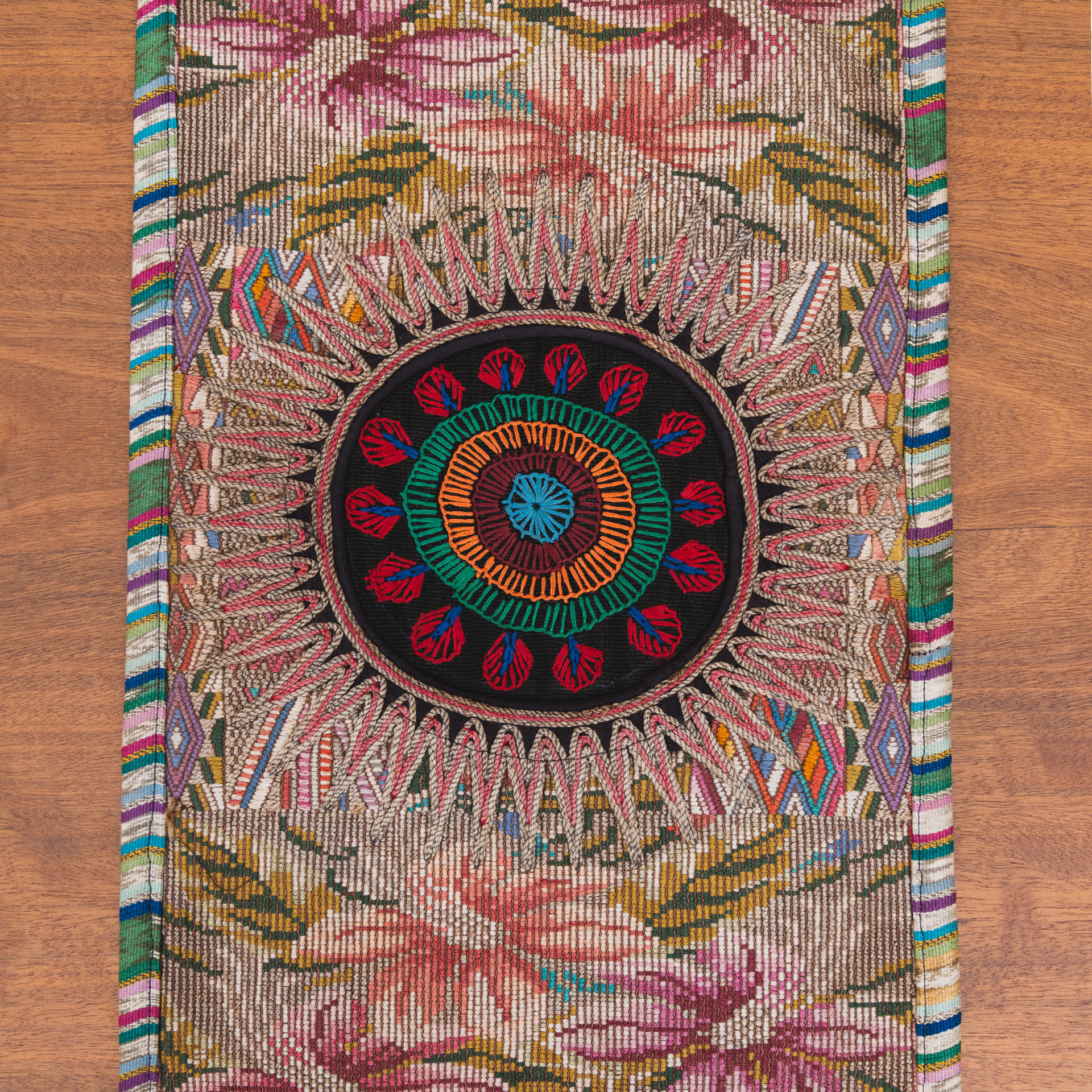 Caminos de mesa antiguos