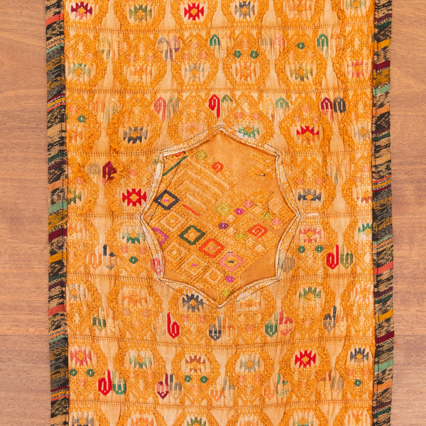 Caminos de mesa antiguos