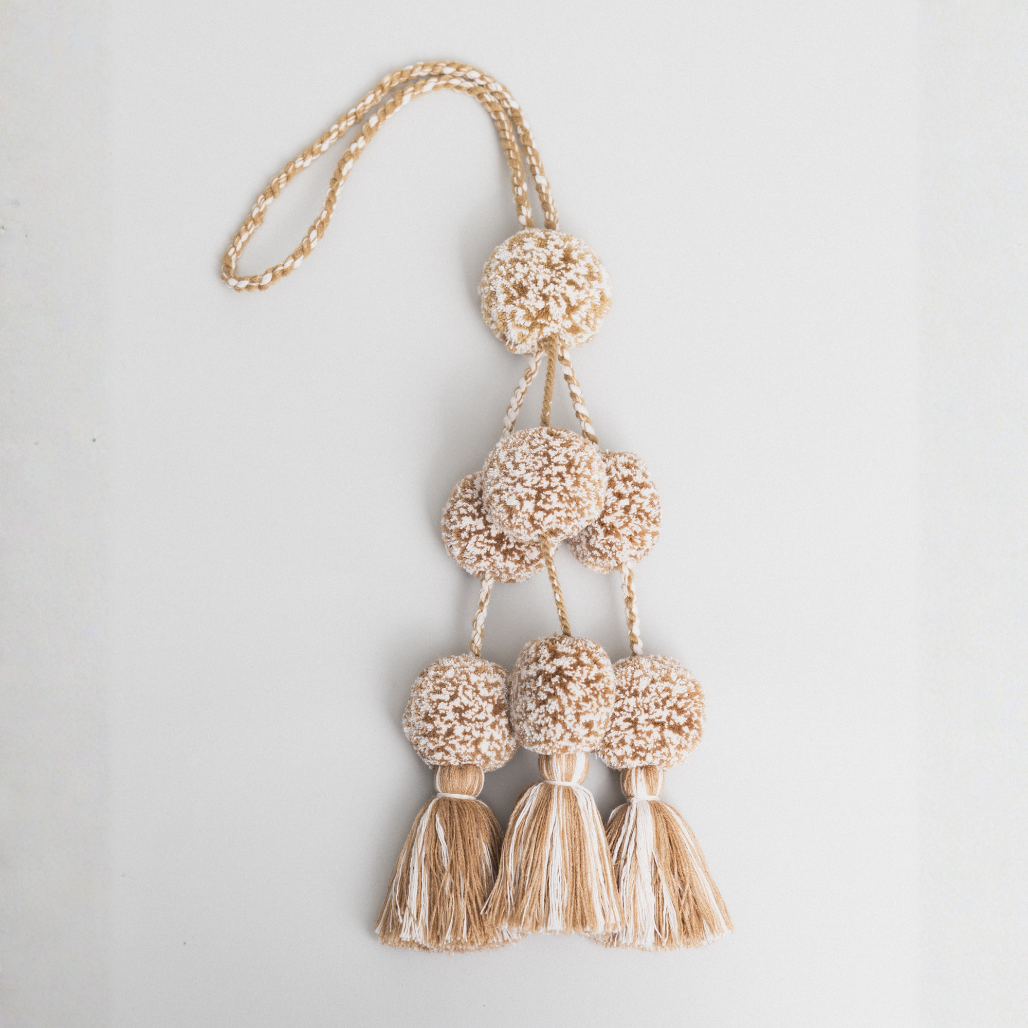 Pompon de algodón mediano