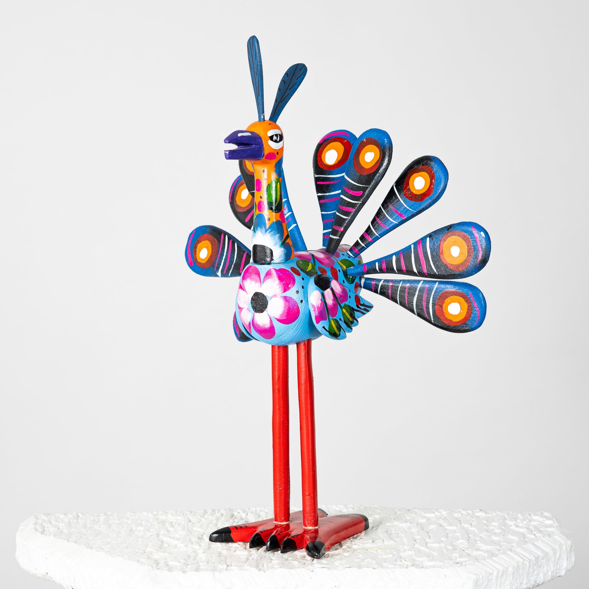 Medium Peacock