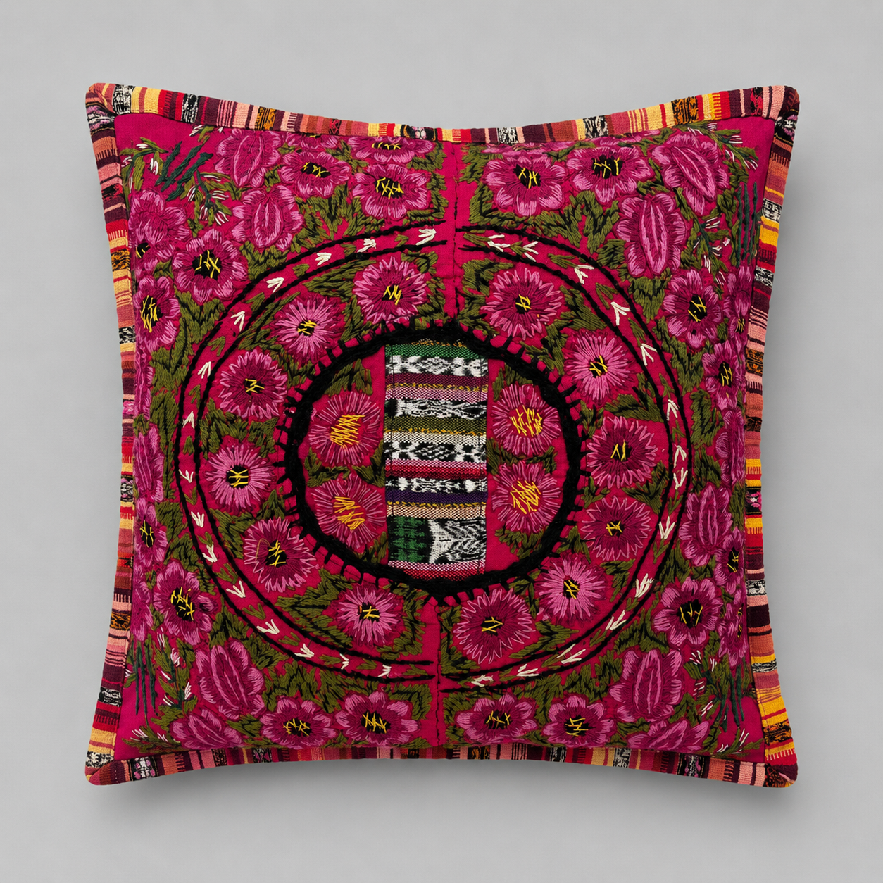 Embroidered Cushion Cover 50x50 cm