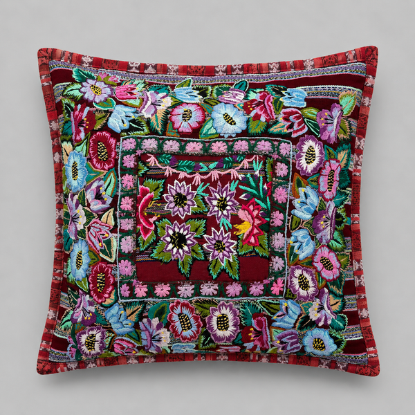 Embroidered Cushion Cover 50x50 cm