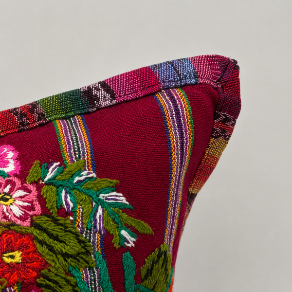 Embroidered Cushion Cover 50x50 cm