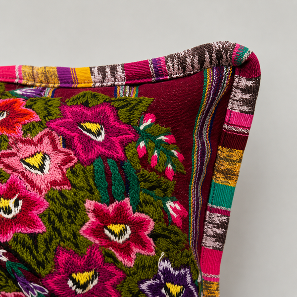 Embroidered Cushion Cover 50x50 cm